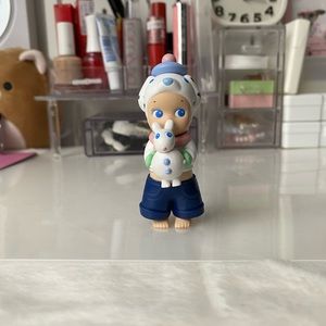 Meet your Posher, Ivy